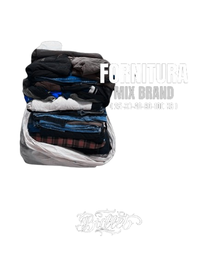 Fornitura abbigliamento mix brand second hand al kg — Bullet Shop